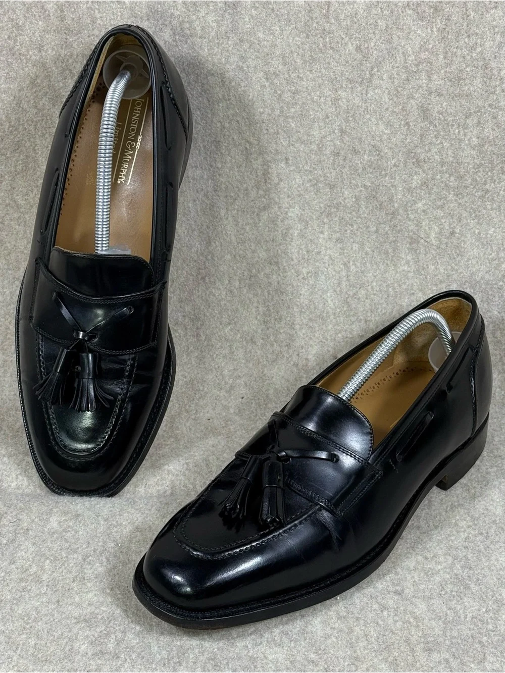 Vintage Johnston and Murphy “Limited” Black Leather Tassel Loafers Men’s Sz 9.5